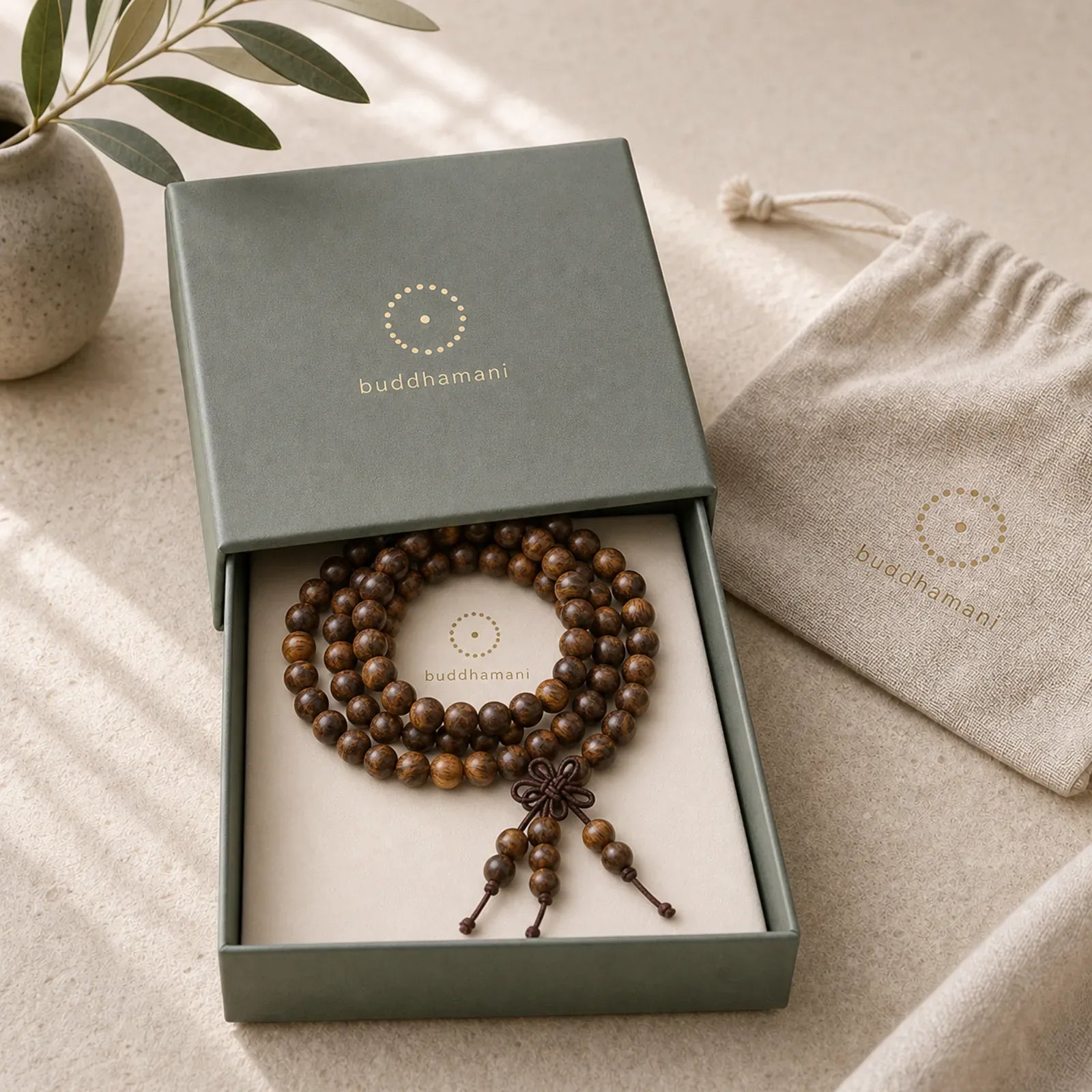 108 Mala Beads Bracelet Prayer Meditation Sandalwood Elastic featuring Sandalwood, Rosewood, Ebony Wood
