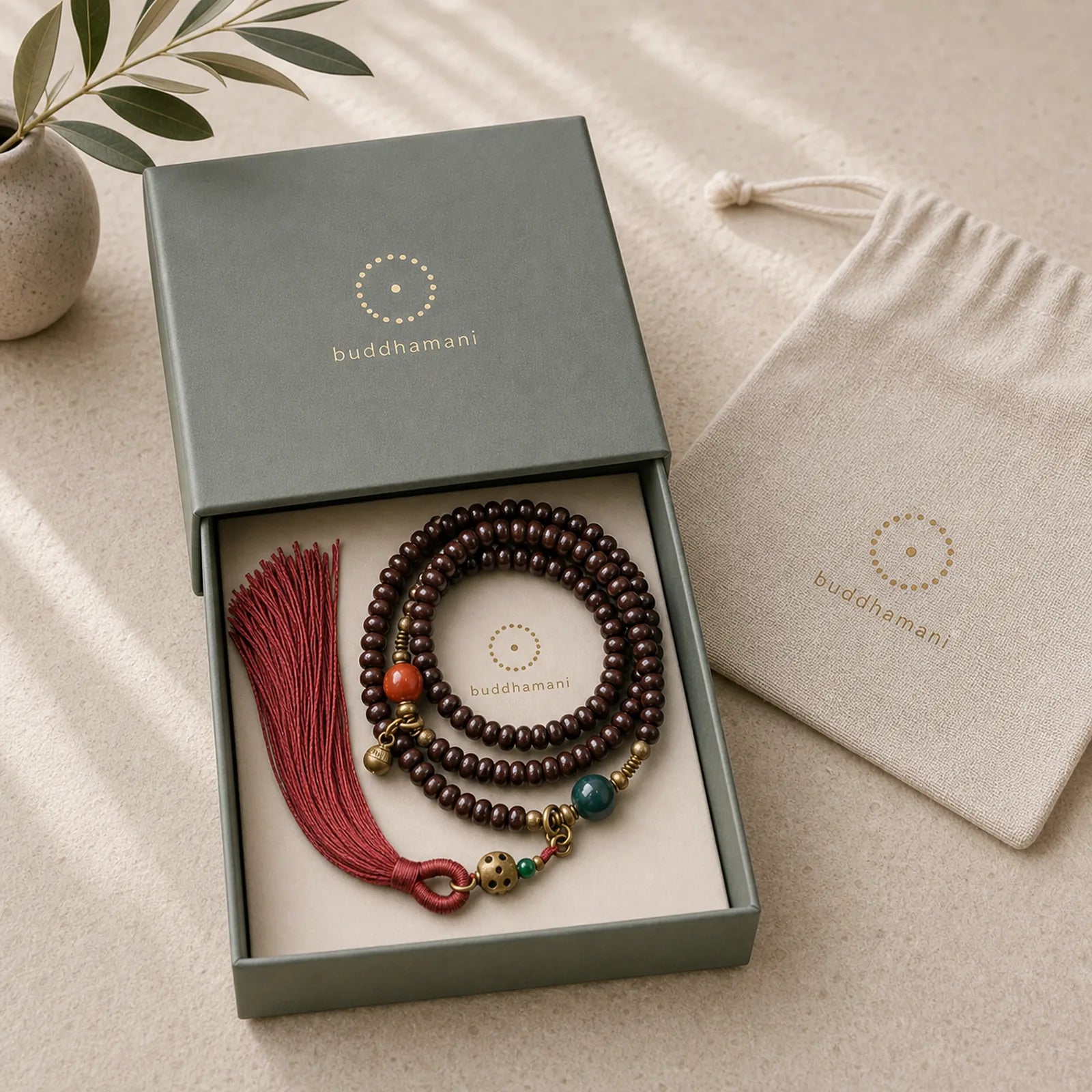 108 Mala Beads Natural Tibet Purple Bodhi Seed Auspiciousness Bracelet featuring Bodhi Seed, Red Sandalwood, Sandalwood