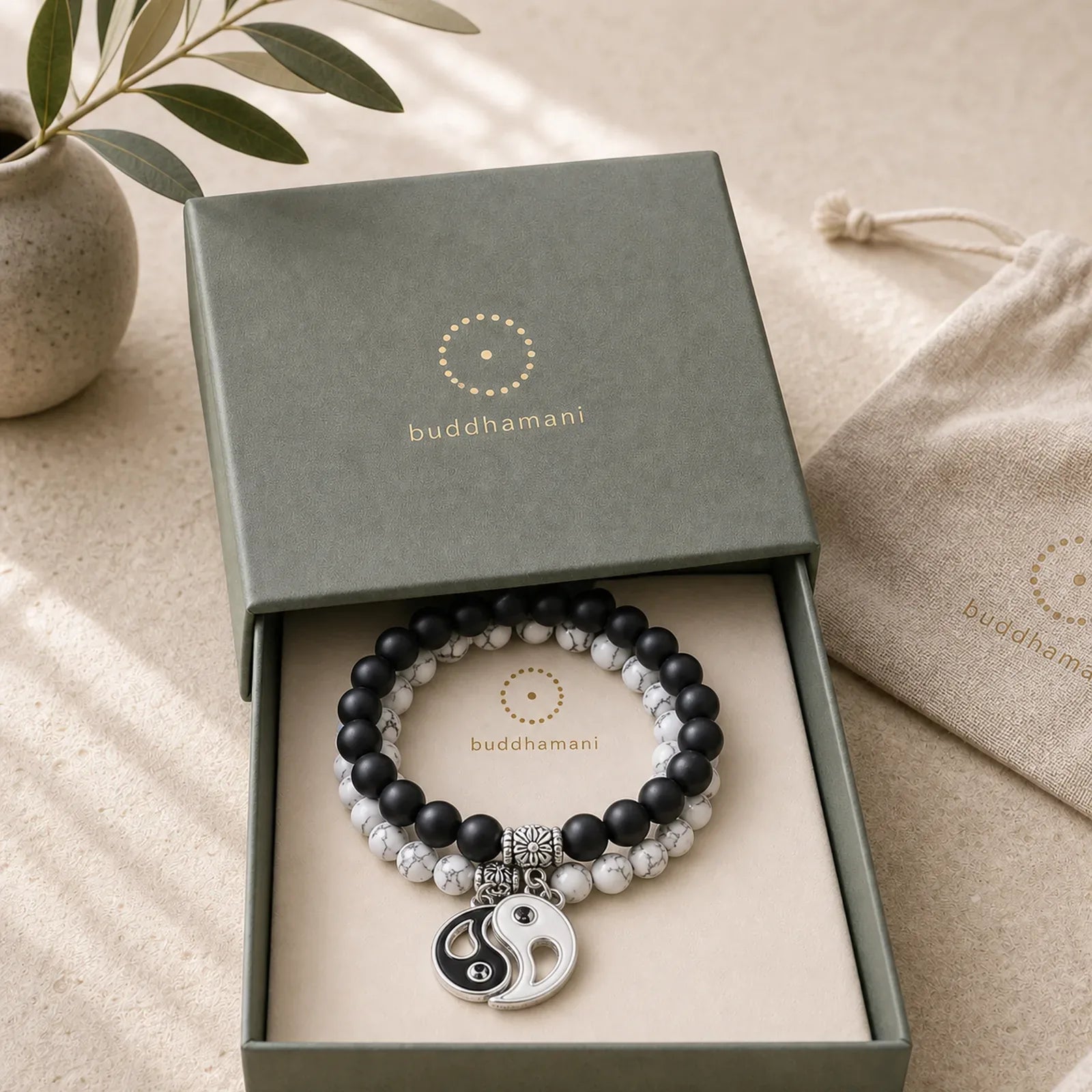 2pcs Natural Black Onyx White Turquoise Bead Yin Yang Couple Bracelet featuring Black Onyx, White Turquoise, Turquoise