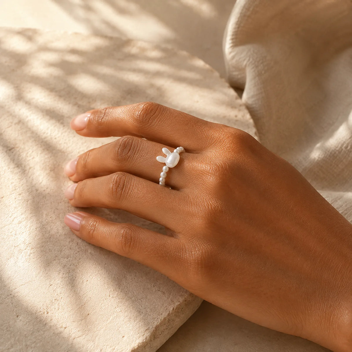 3mm Tridacna Stone Bead Rabbit Blessing Elastic Ring featuring Tridacna Stone