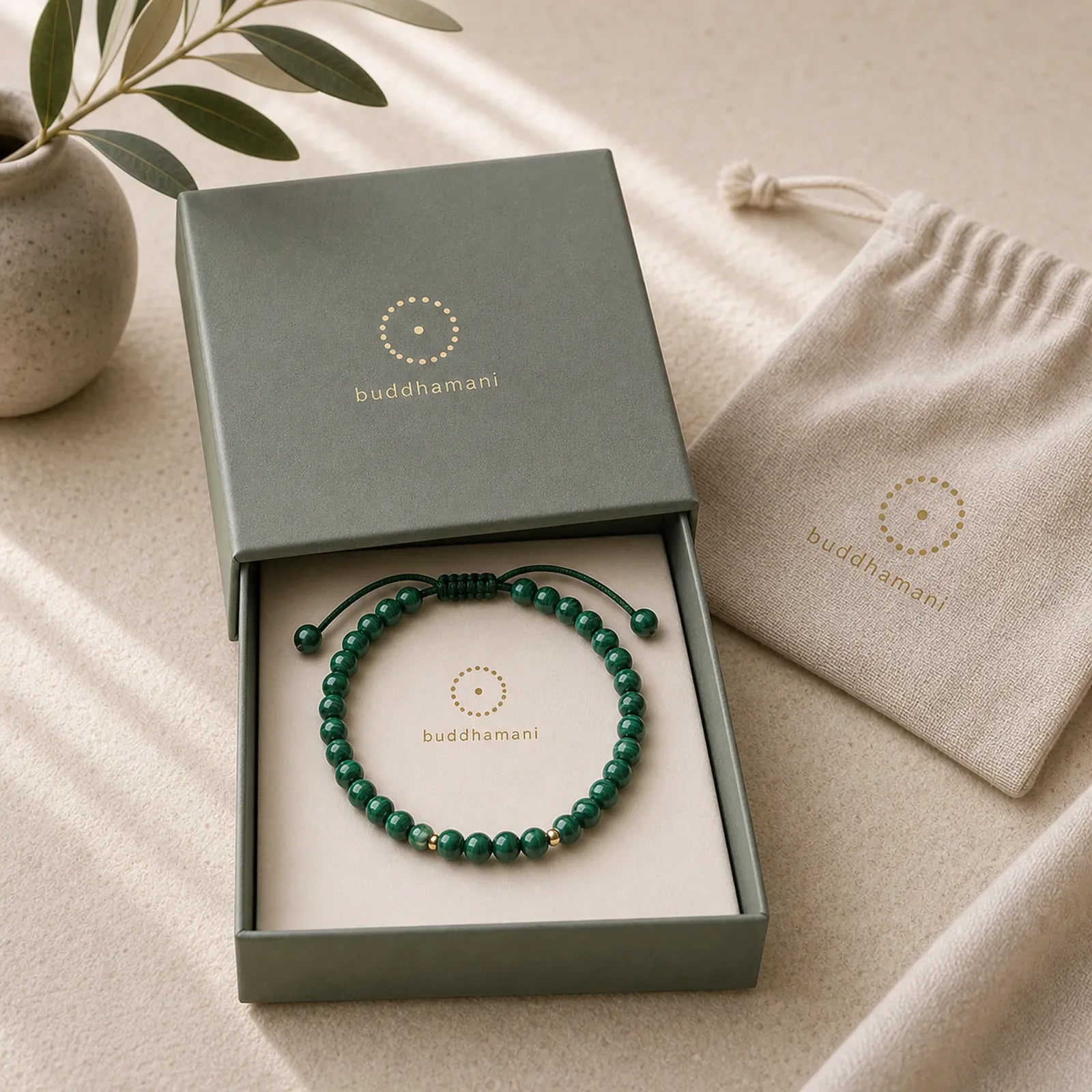 4mm Natural Malachite Protection Calmness String Bracelet featuring Malachite