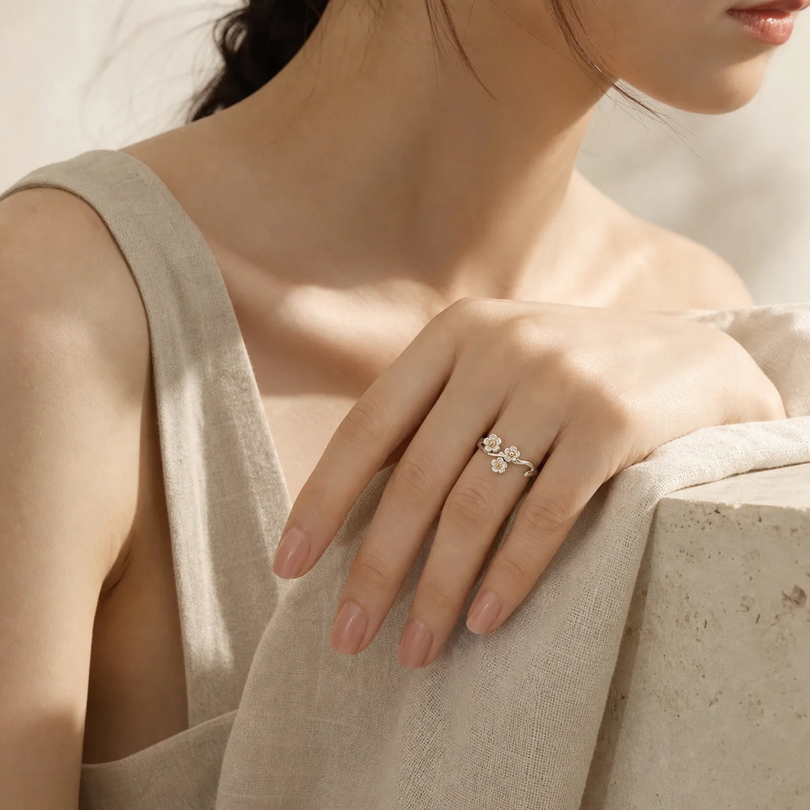 925 Sterling Silver Plum Bossom Calm Ring featuring Silver, Butterfly