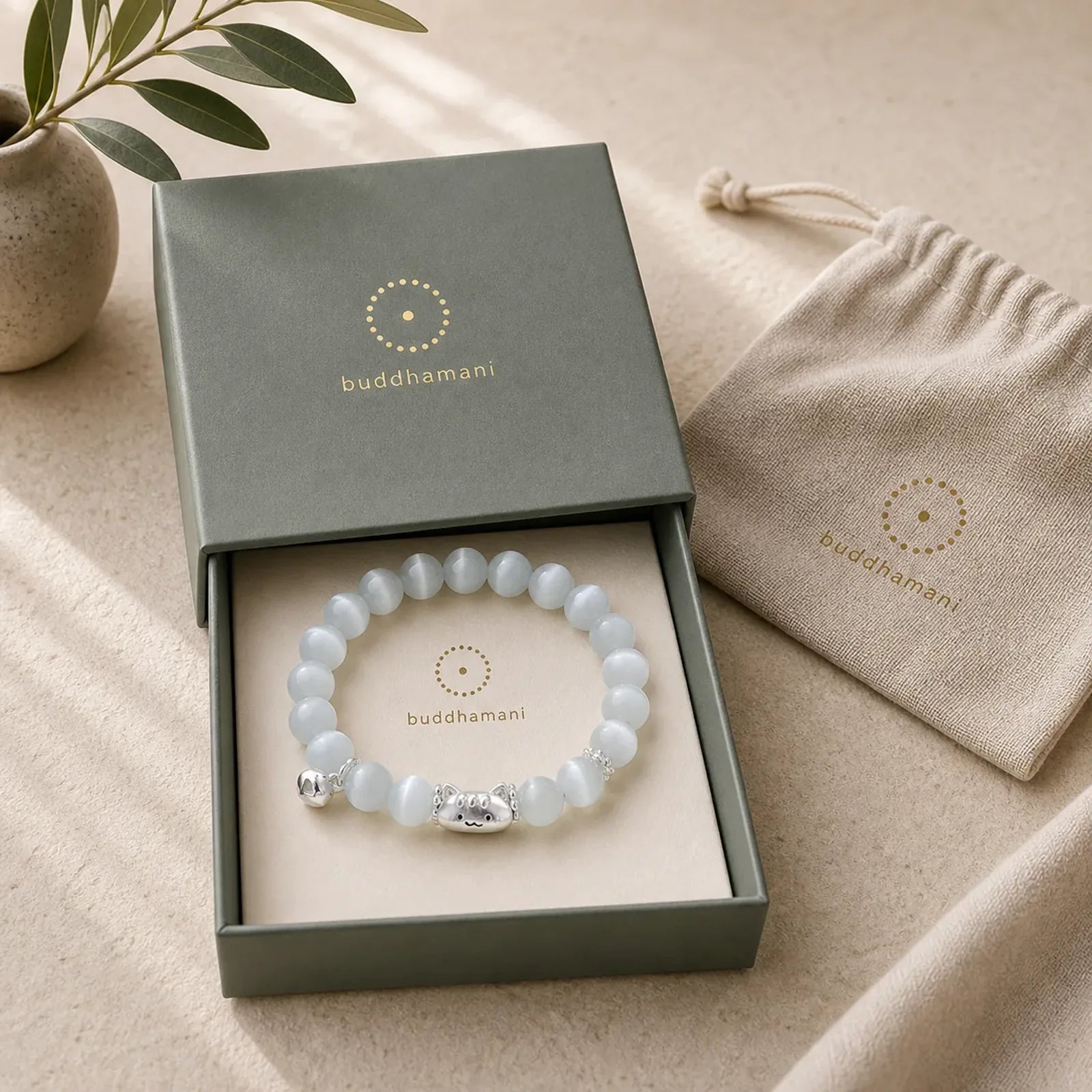 999 Sterling Silver Natural Cat Head White Cat's Eye White Agate Positive Bracelet featuring Silver, White Cat's Eye, Cat's Eye / Chrysoberyl
