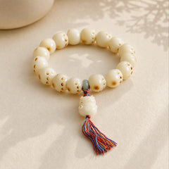 Cute Lucky Cat Bodhi Seed Cat Paw Harmony Bracelet featuring Bodhi Seed