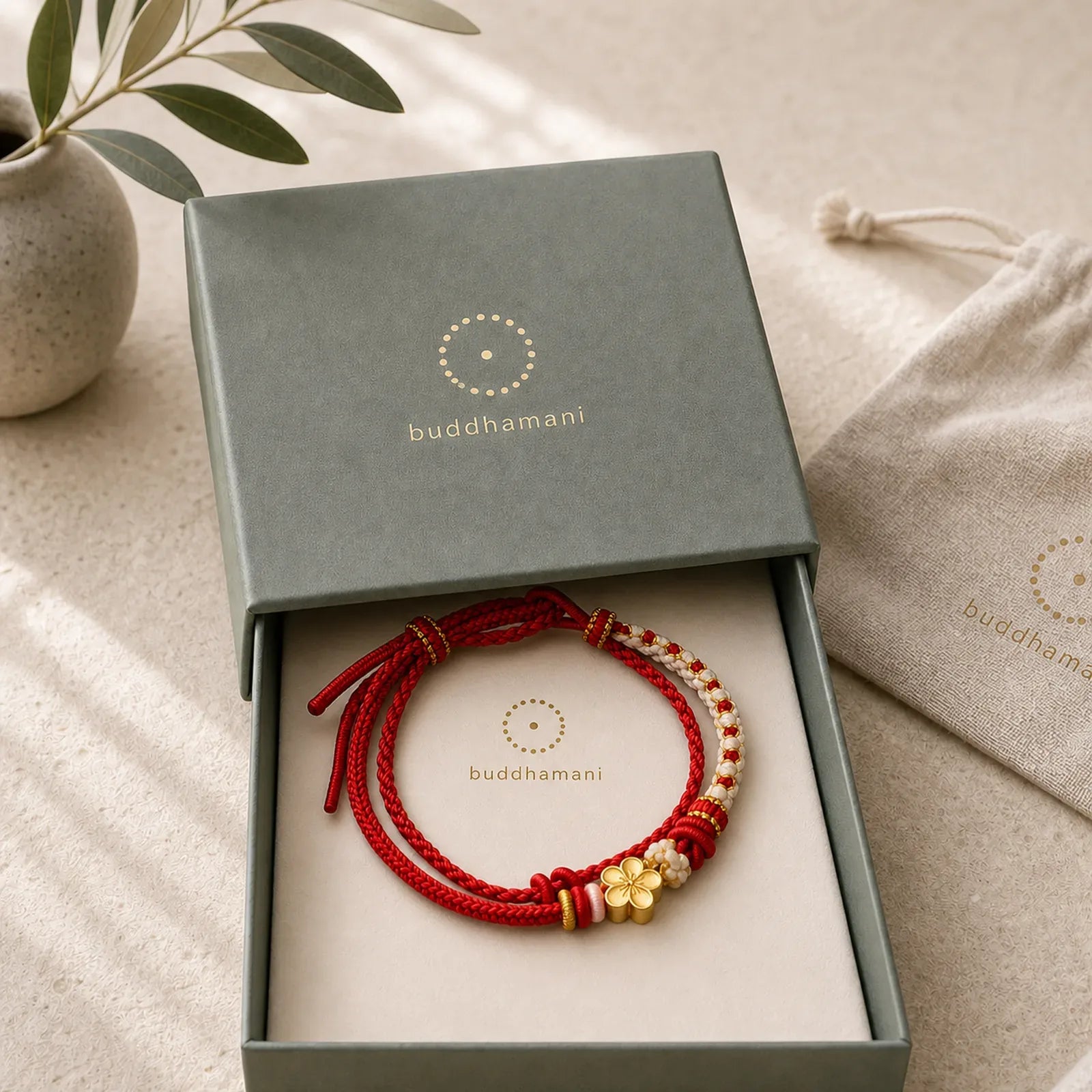Hand-Woven String Peach Blossom Knotting Connection Double Layer Bracelet featuring Red String, Copper