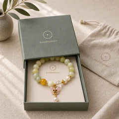 Natural Butterfly Serpentine Jade Yanyuan Agate Luck Bracelet featuring Butterfly, Jade, Yanyuan Agate