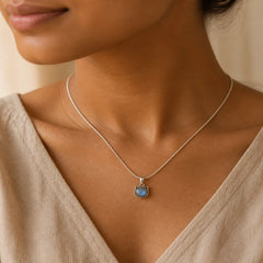 Natural Cat Pattern Labradorite Healing Necklace Pendant featuring Labradorite