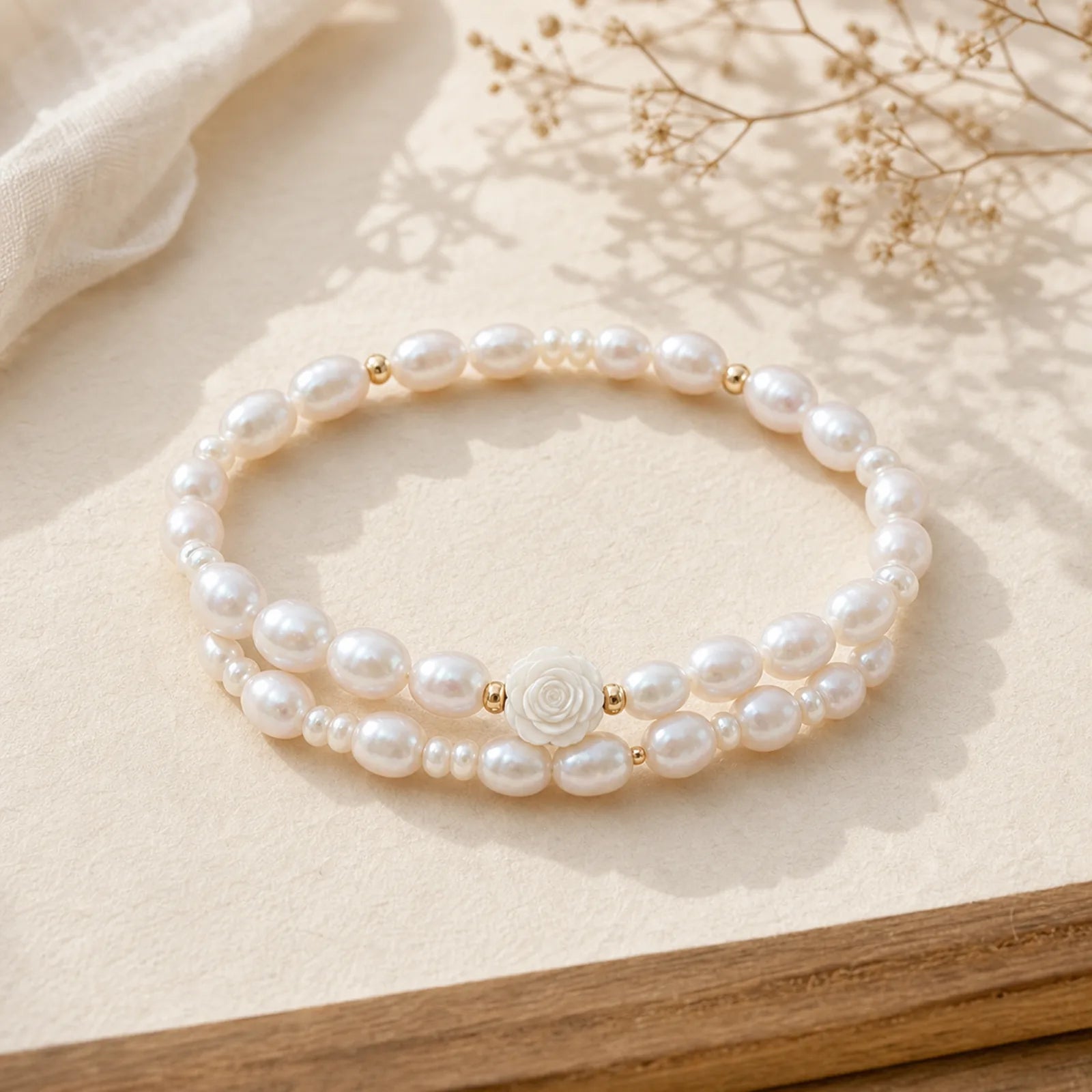 Natural Flower Pearl Sincerity Bead Bracelet featuring Pearl