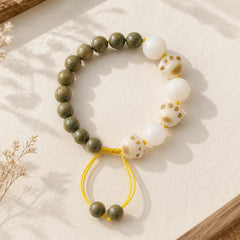 Natural Green Sandalwood Bodhi Seed Cat Paw Claw Cure Bracelet featuring Green Sandalwood, Sandalwood, Bodhi Seed