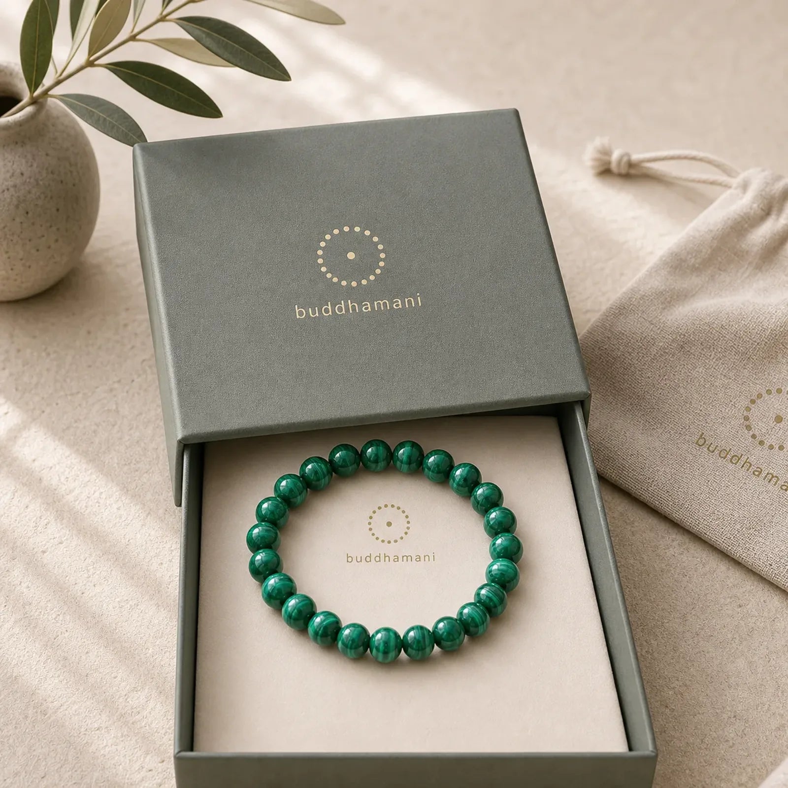 Natural Malachite Protection Calmness Bracelet featuring Malachite