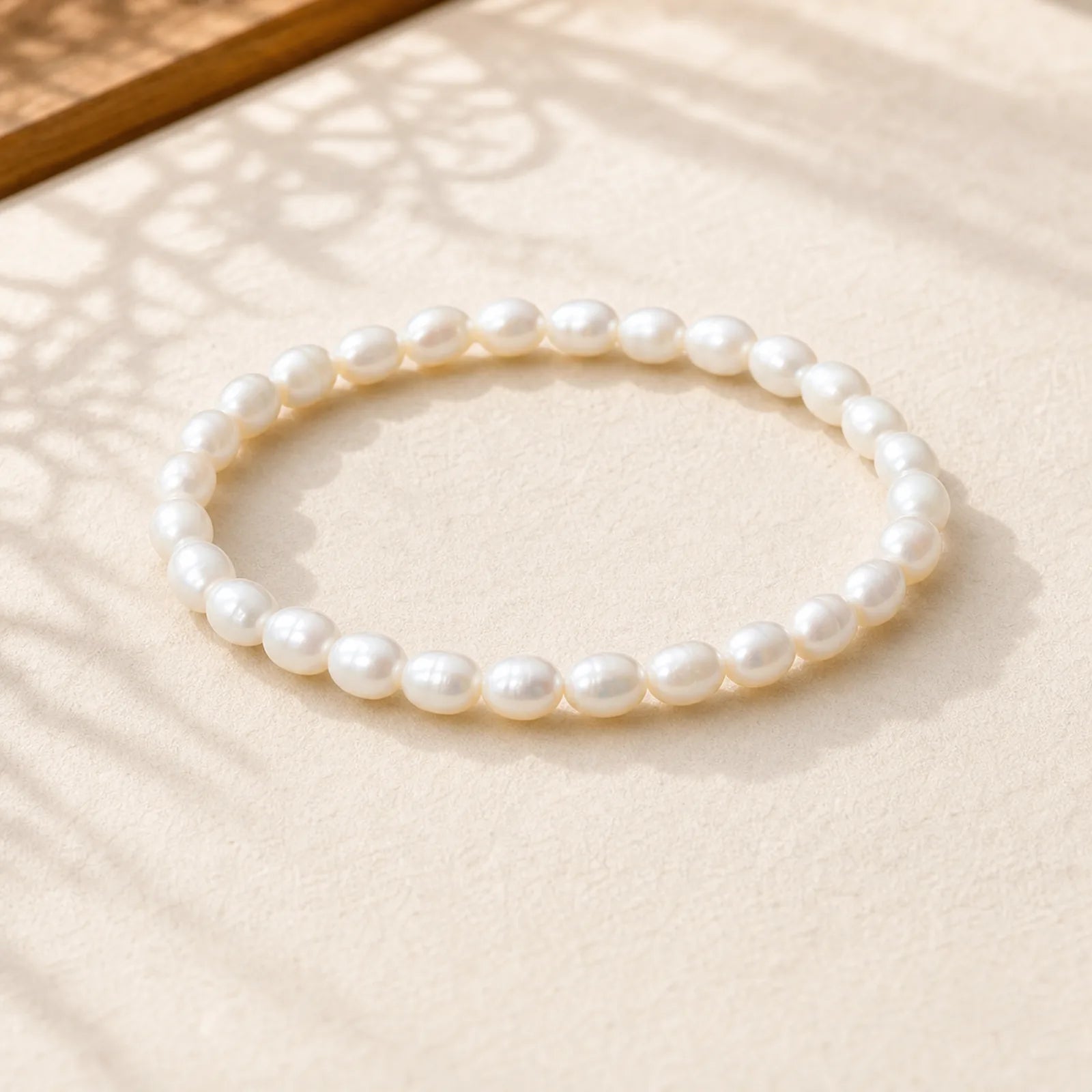 Natural Pearl Healing Beaded Bracelet featuring Pearl