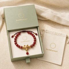 Nine Tailed Fox South Red Agate Success Bracelet featuring Nine-Tailed Fox, South Red Agate, Red Agate