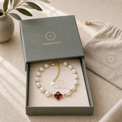 Pearl Four Leaf Clover Wealth Chain Bracelet featuring Pearl
