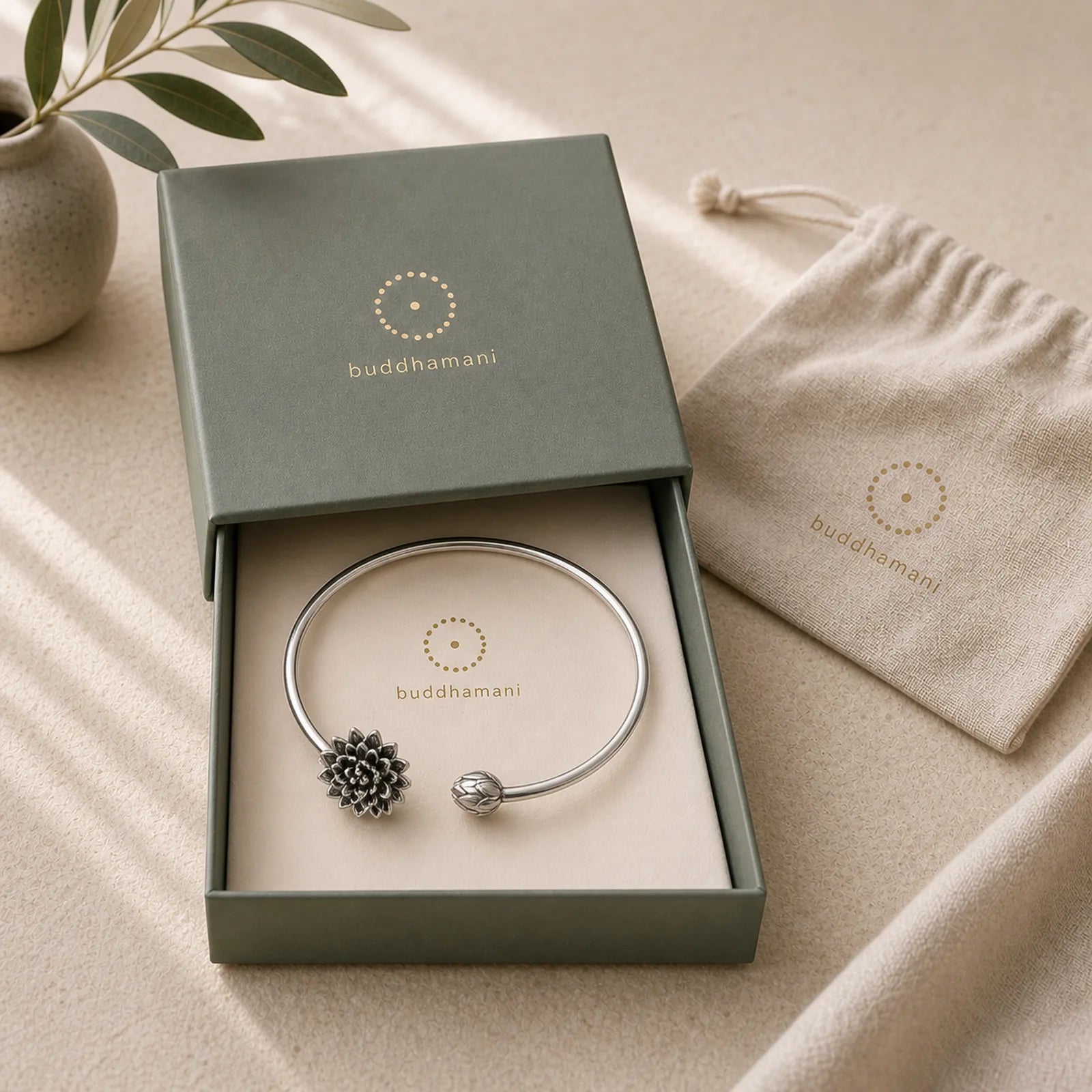 Retro Lotus White Copper Enlightenment Bracelet Bangle featuring Lotus, Copper, Lotus Symbol