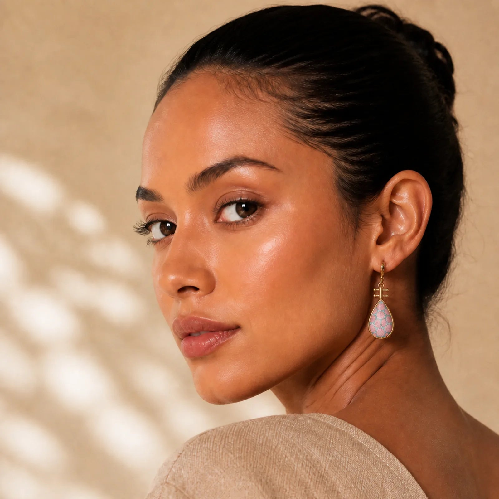 Song Brocade floral Pattern Pipa-Shaped Harmony Handcrafted Teardrop Earrings featuring Copper