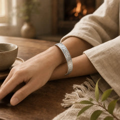 Tibetan Sanskrit White Copper Meditation Prayer Bracelet Bangle featuring Copper, Om, Six True Words (Om Mani Padme Hum)